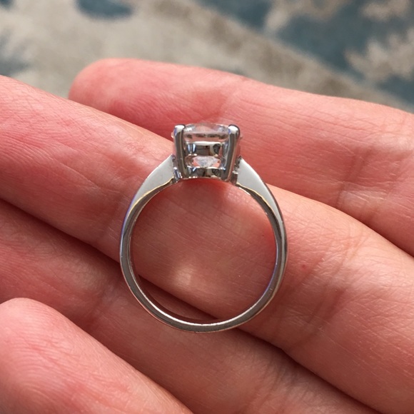 Silver plated cz fashion diamond ring - Picture 6 of 6